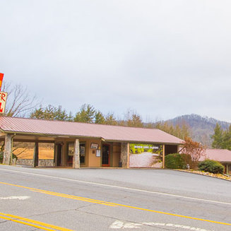 Pioneer Motel & Cottages